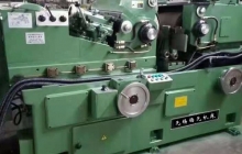 無心磨床與磨床區(qū)別及其問題?。? class=